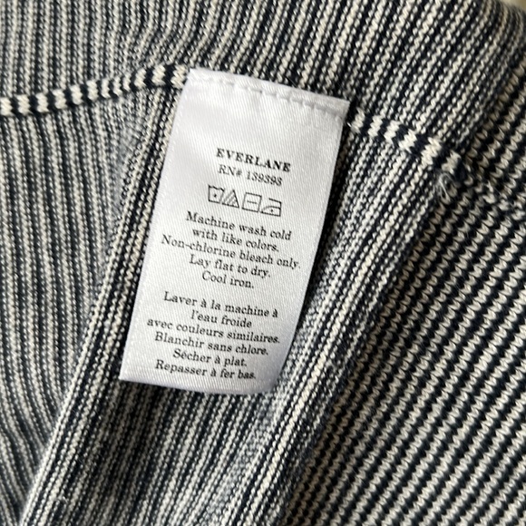 Everlane Organic Cotton Crewneck Sweater - Picture 8 of 8